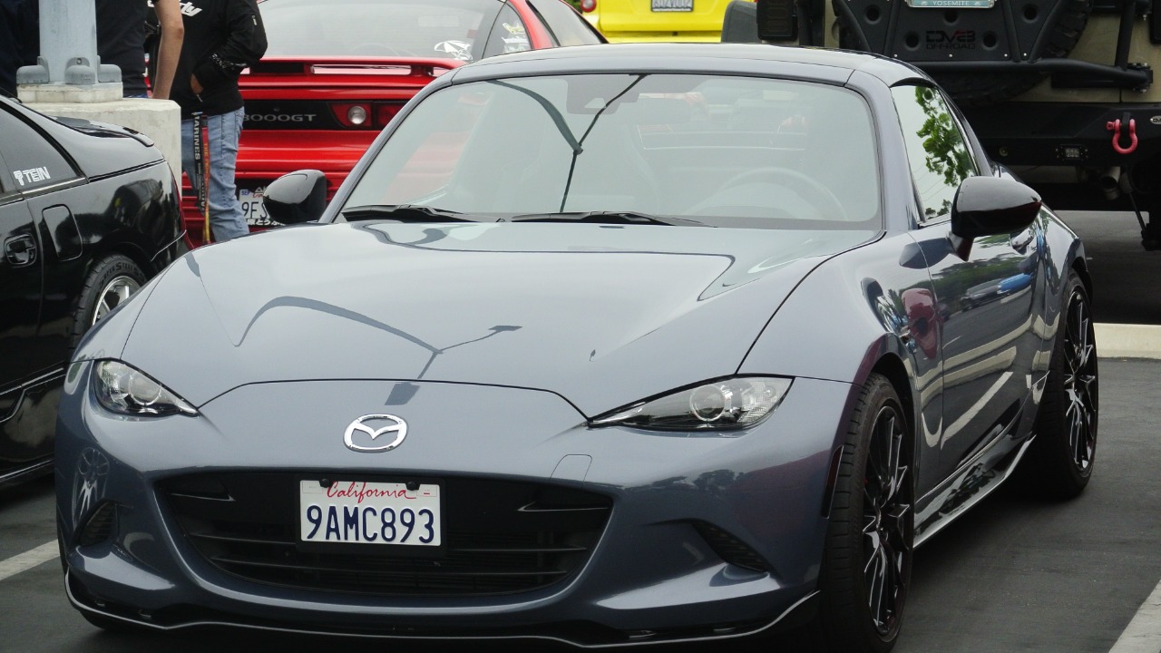 2021 Mazda MX-5 Miata RF Club.jpg