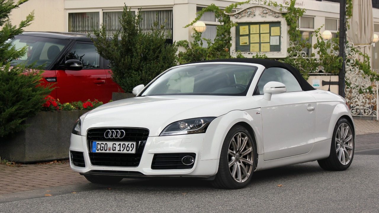 Audi TT 8J Roadster (2018-09-26 Sp r).jpg