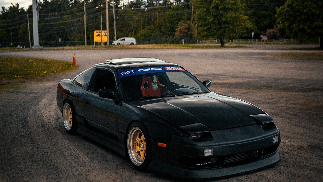 black porsche 911 on road during daytime