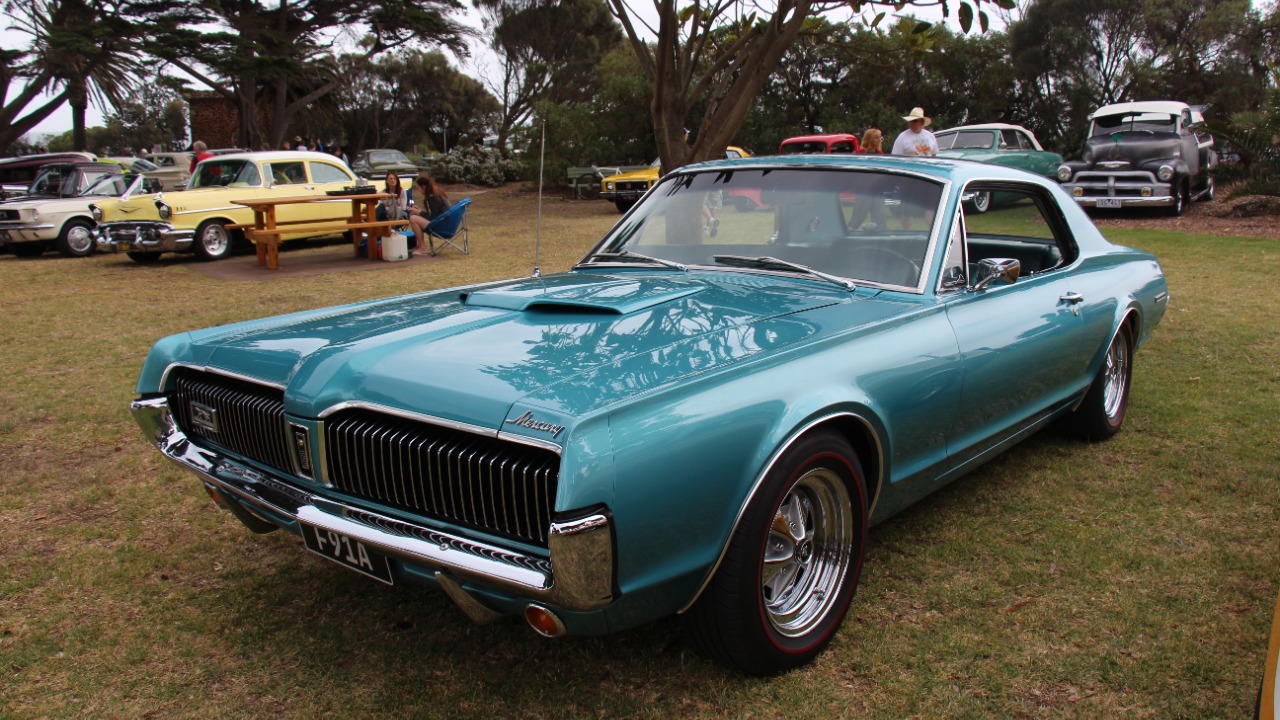 1967 Mercury Cougar (15555542124).jpg