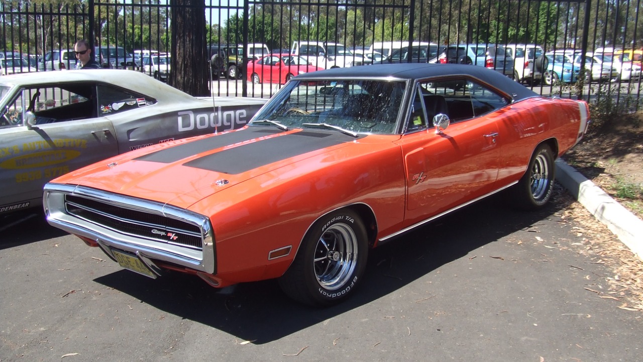 1970 Dodge Charger R-T (15861517618).jpg