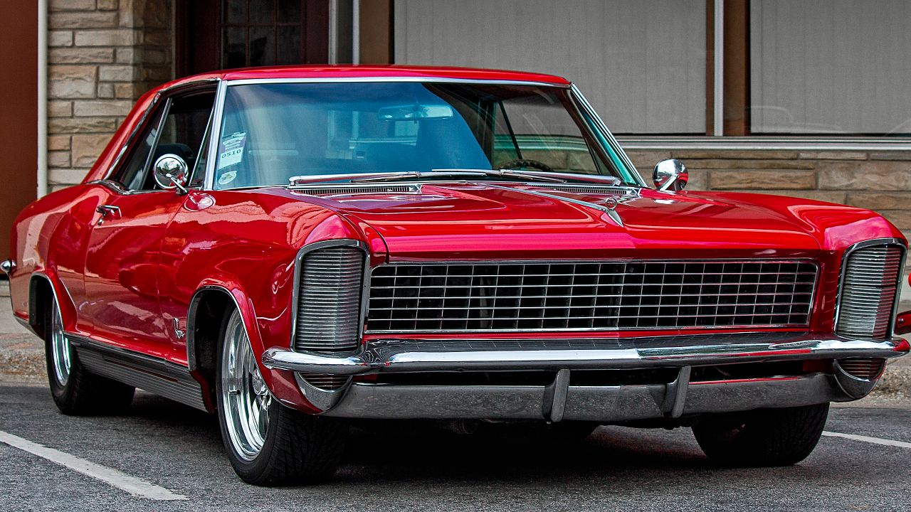 Tips for sourcing rare classic car parts effectively