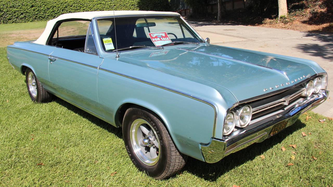 When Oldsmobile built the Cutlass 442 L69 (And what they sell for today)