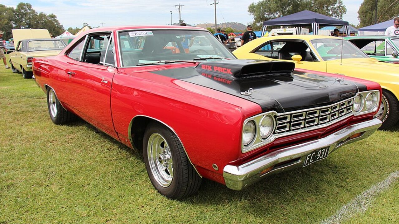 When Plymouth released the Road Runner 440+6 (And prices today)