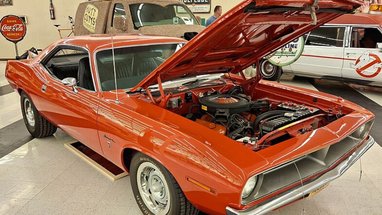 Dodge’s Hellephant V8 crate motor is back to terrorize the streets