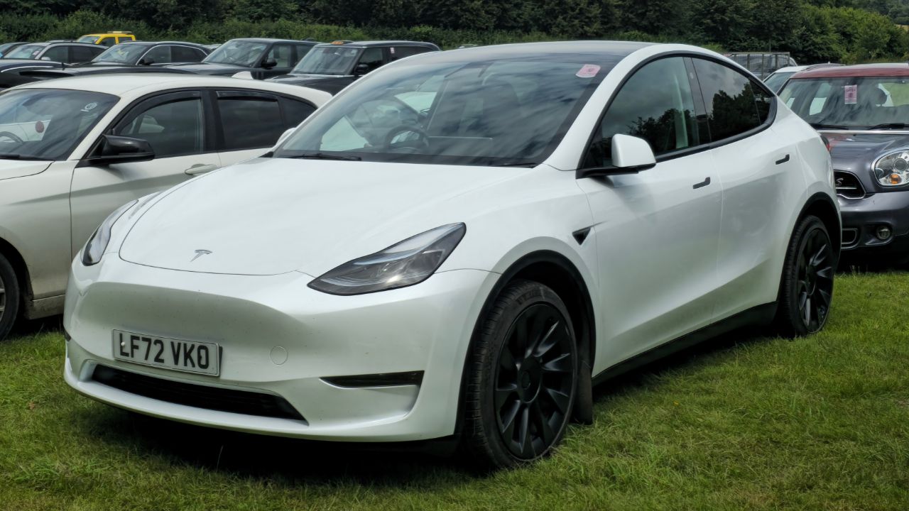 2022 Tesla Model Y Long Range AWD