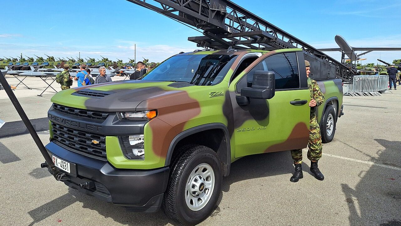 9 reasons gas cars aren’t going away anytime soon