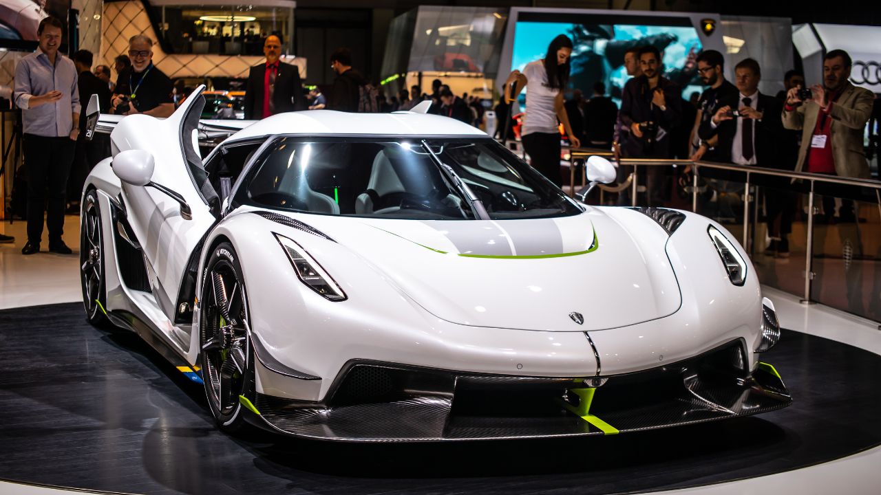 9 cars that leave everything else behind in a straight line