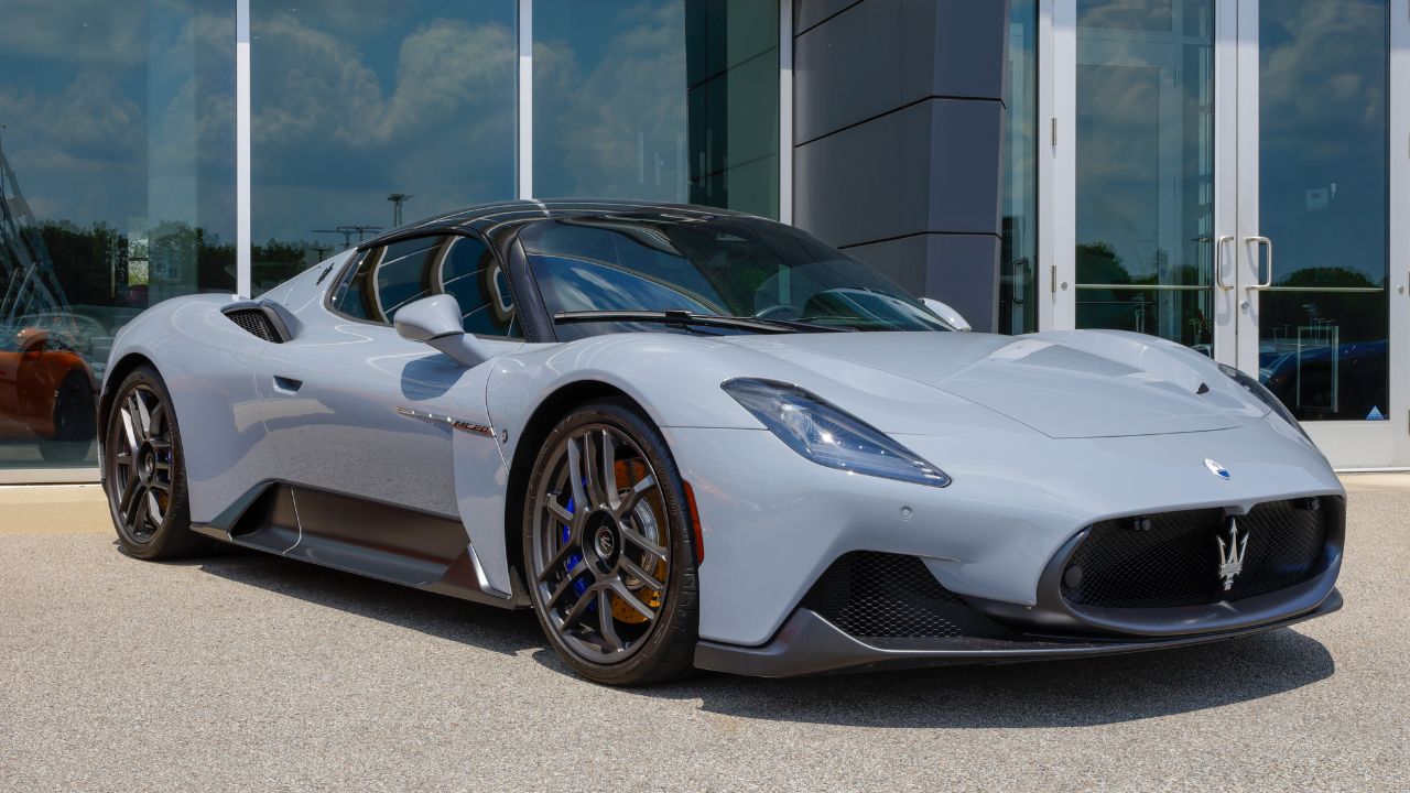 Maserati and Alfa Romeo are teaming up, and we’re here for it