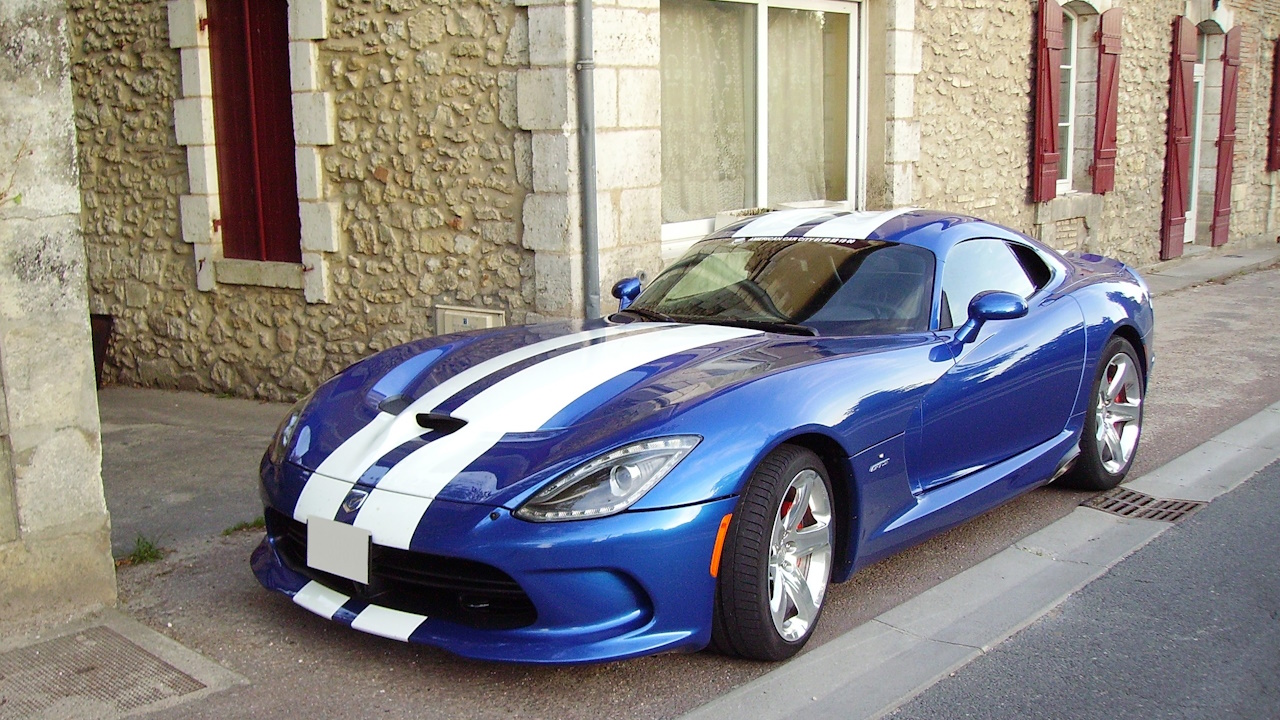 9 discontinued cars that still turn heads today