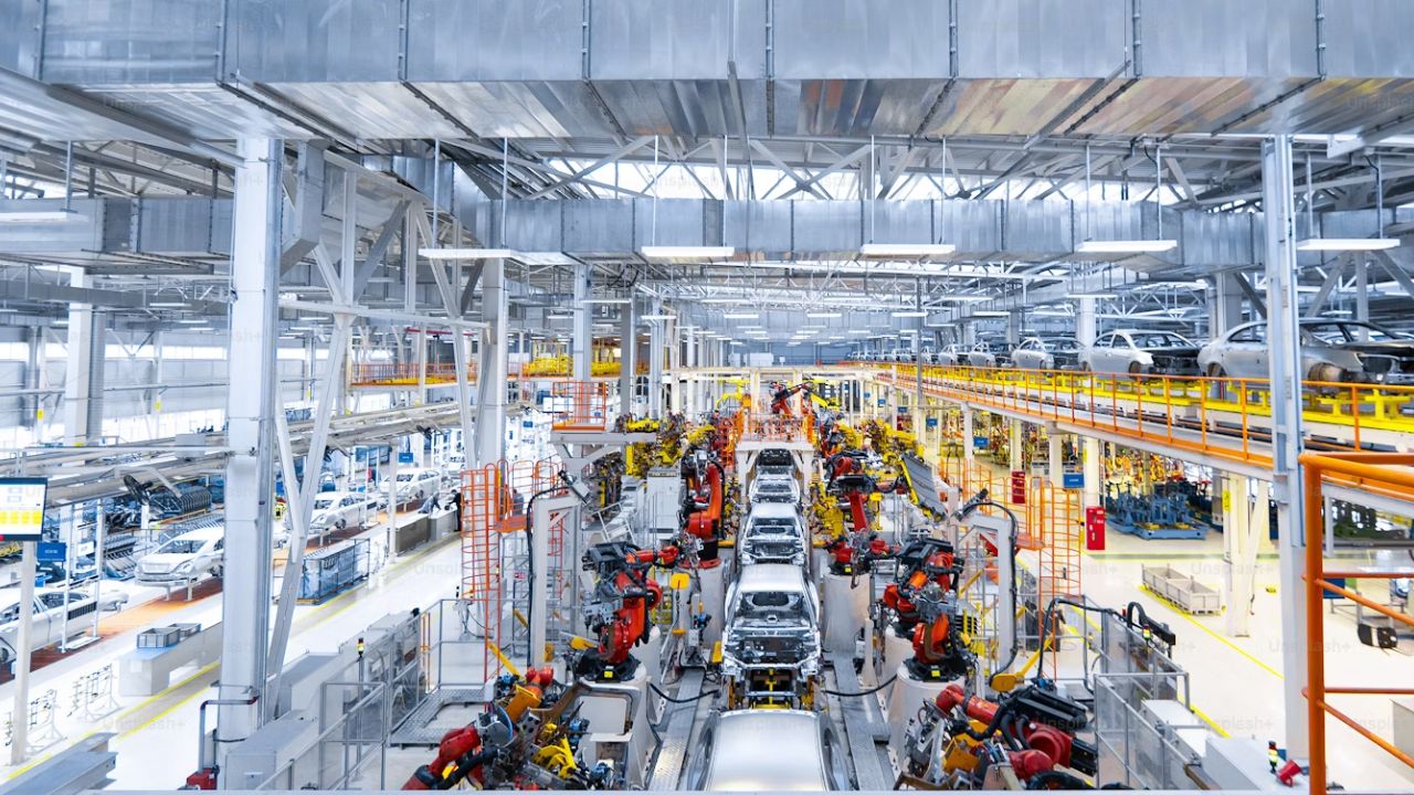 How global supply chains affect car prices