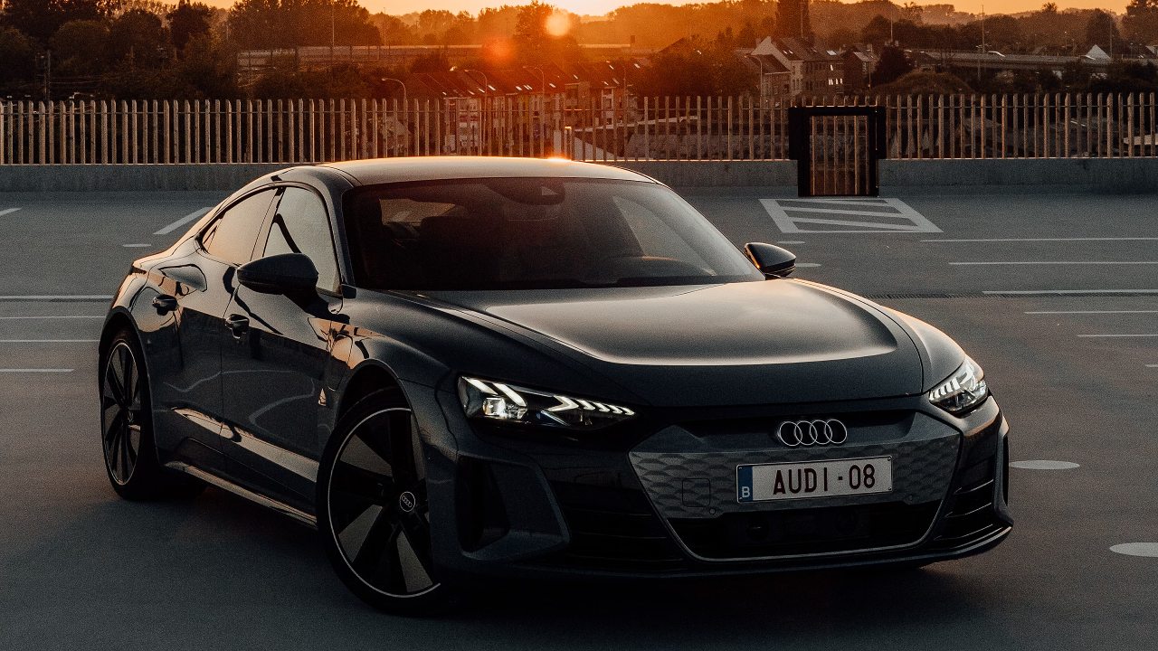 9 Hybrids that suit long commutes and city driving