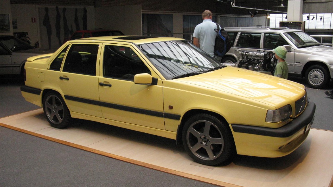 9 cars that keep impressing mechanics year after year
