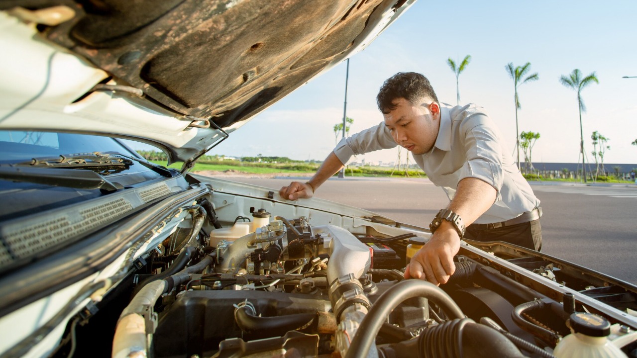 Why your car’s timing cover starts leaking