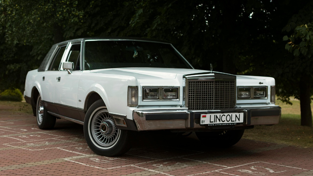 Why collectors are circling the Town Car Cartier now