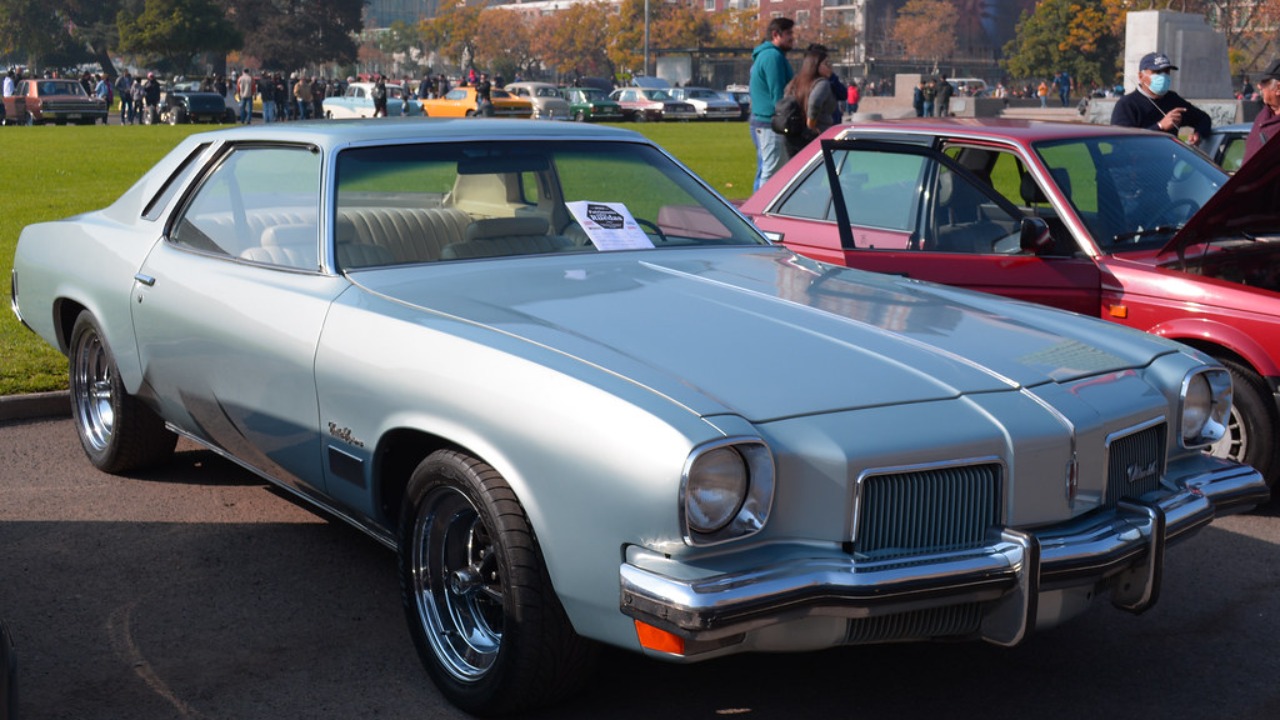Oldsmobile Cutlass Supreme Coupe 1973