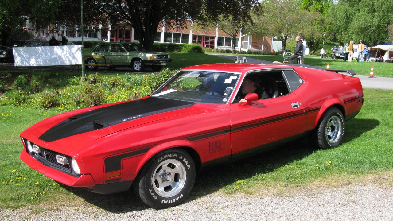 Ford Mustang Mach 1 1971 (5722140821).jpg