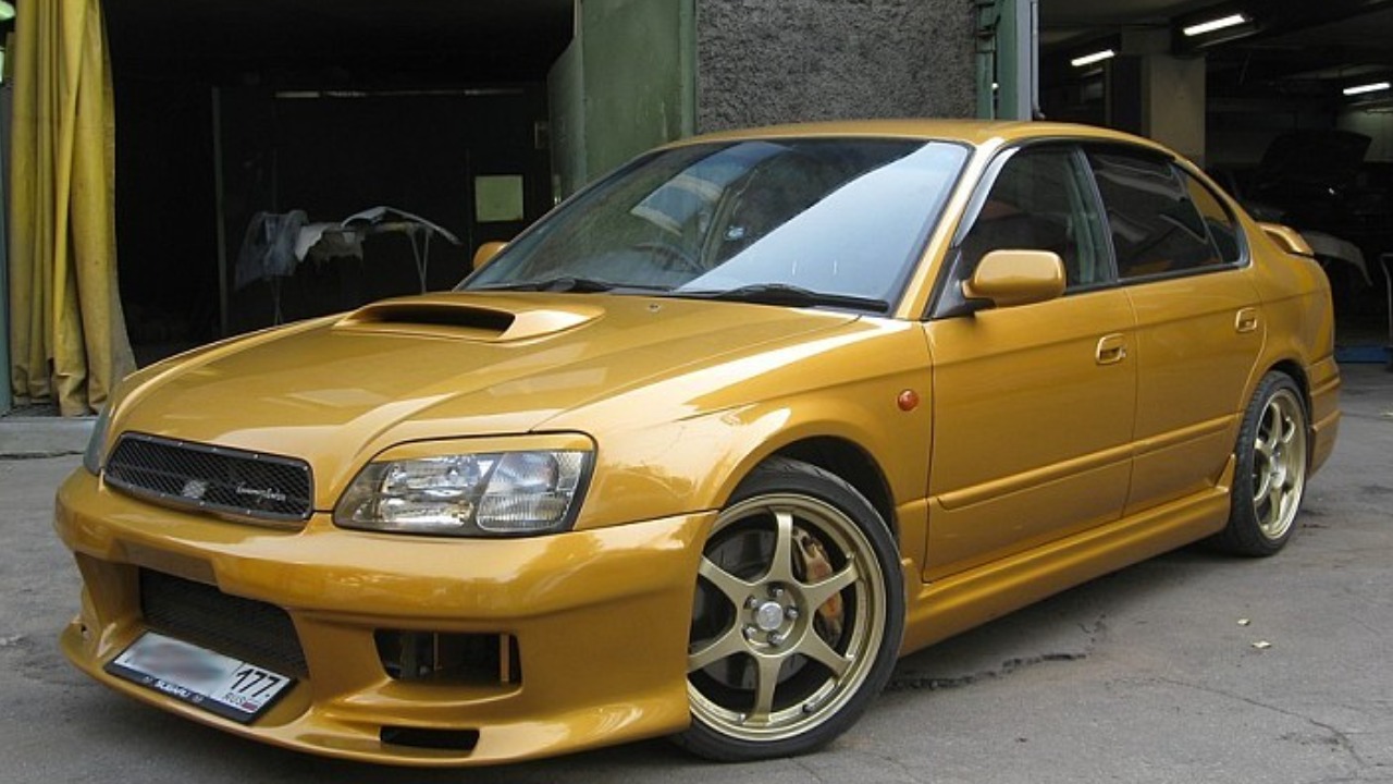 Subaru Legacy GT 3rd generation.jpg