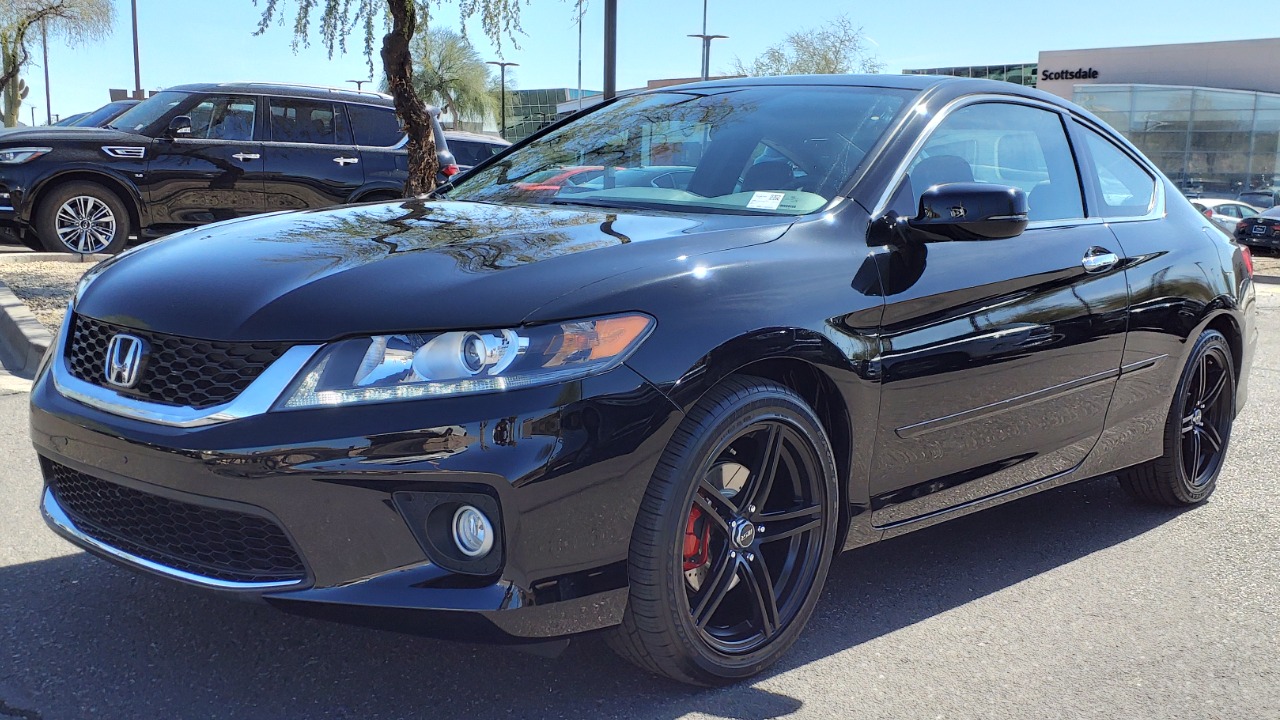 14 Honda Accord Coupe EX-L V6.jpg