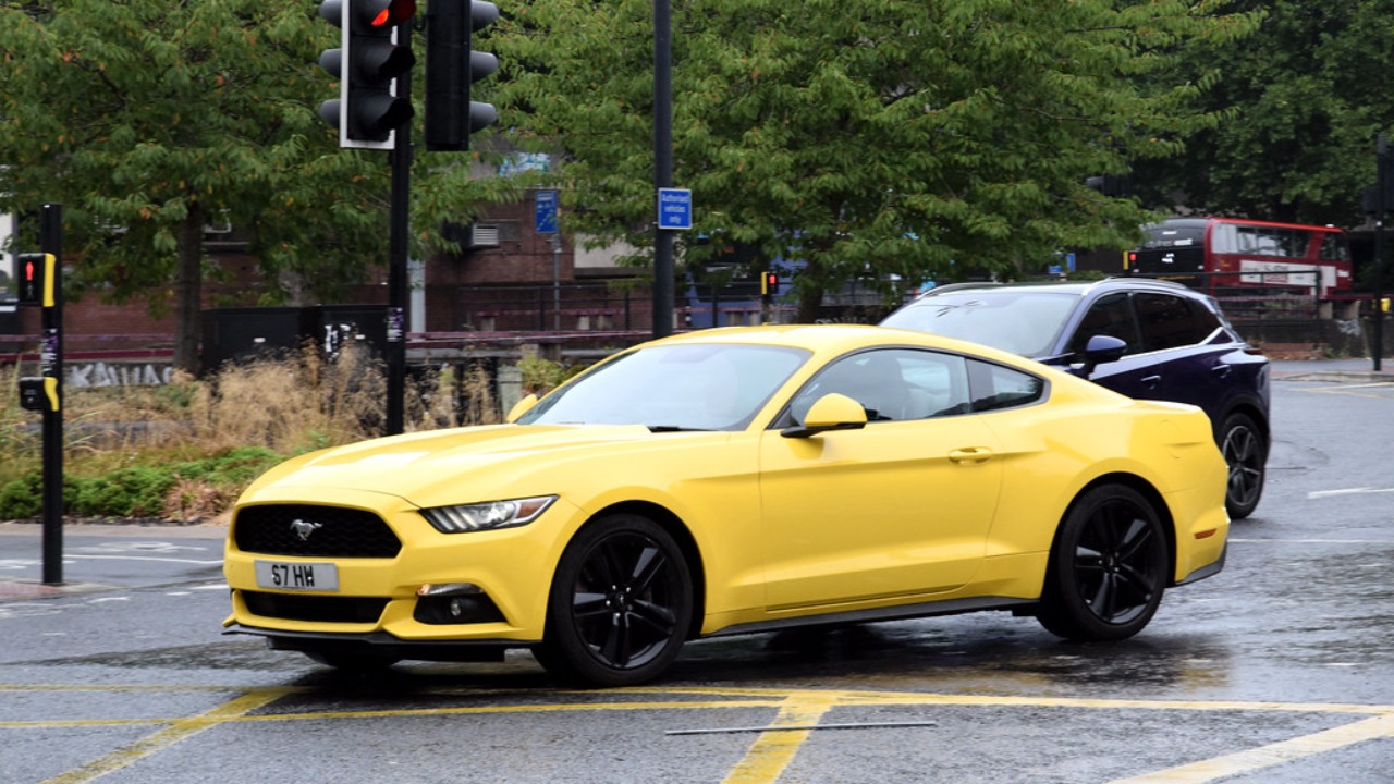 2018 Ford Mustang EcoBoost