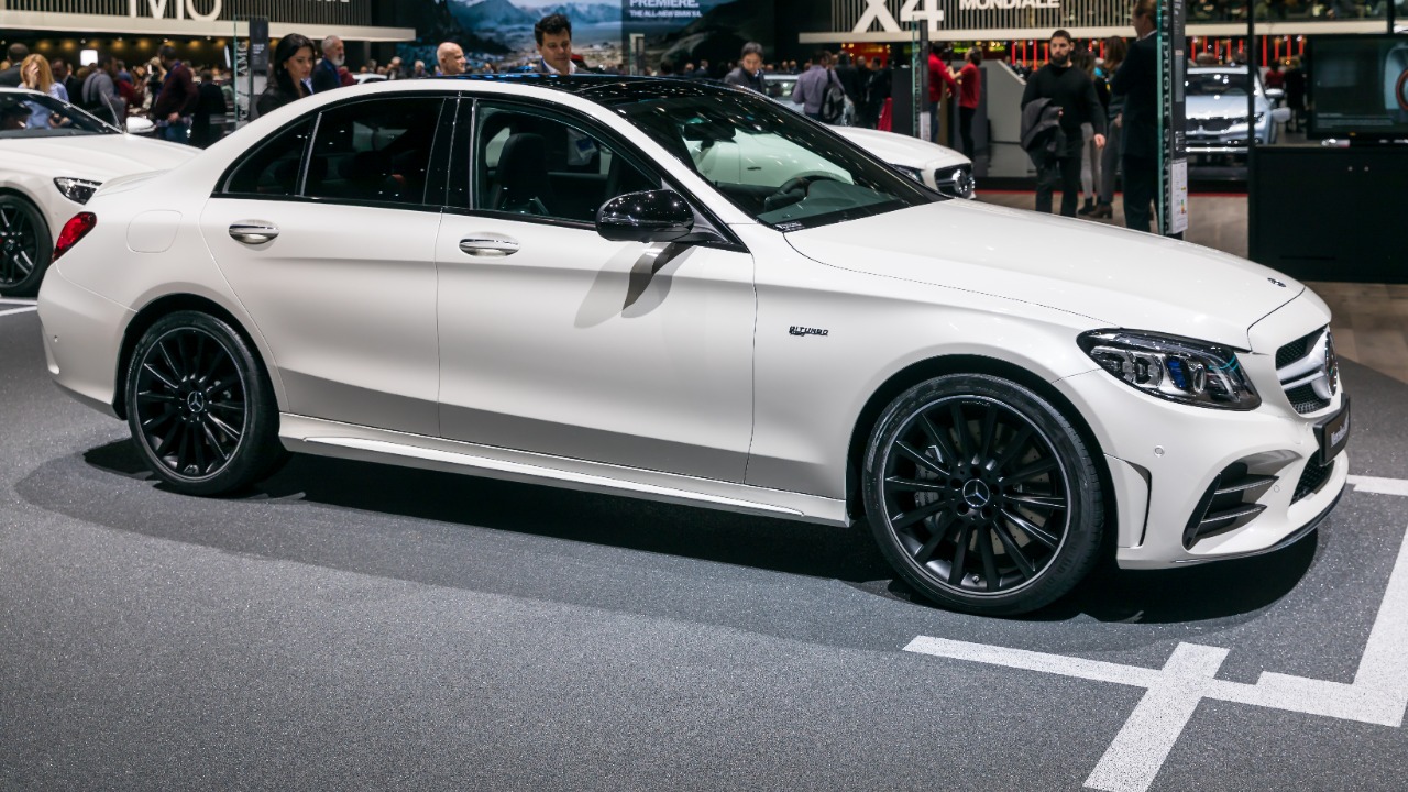 Mercedes-AMG C43 4MATIC, GIMS 2018, Le Grand-Saconnex (1X7A1093).jpg