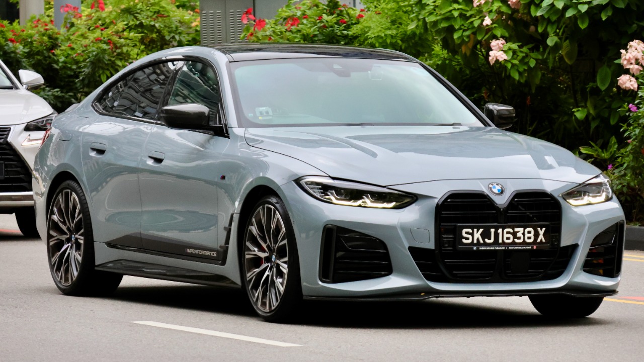 BMW i4 M50 (Singapore).jpg