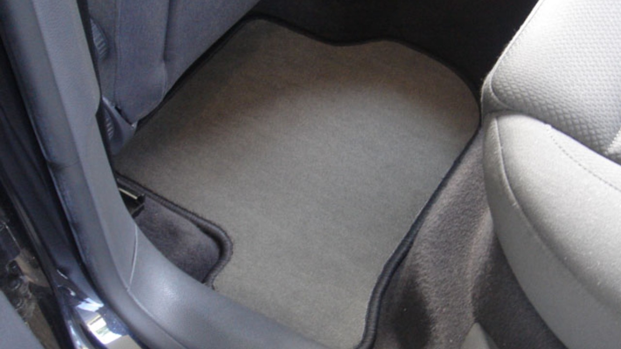 Car mats fitted.jpg