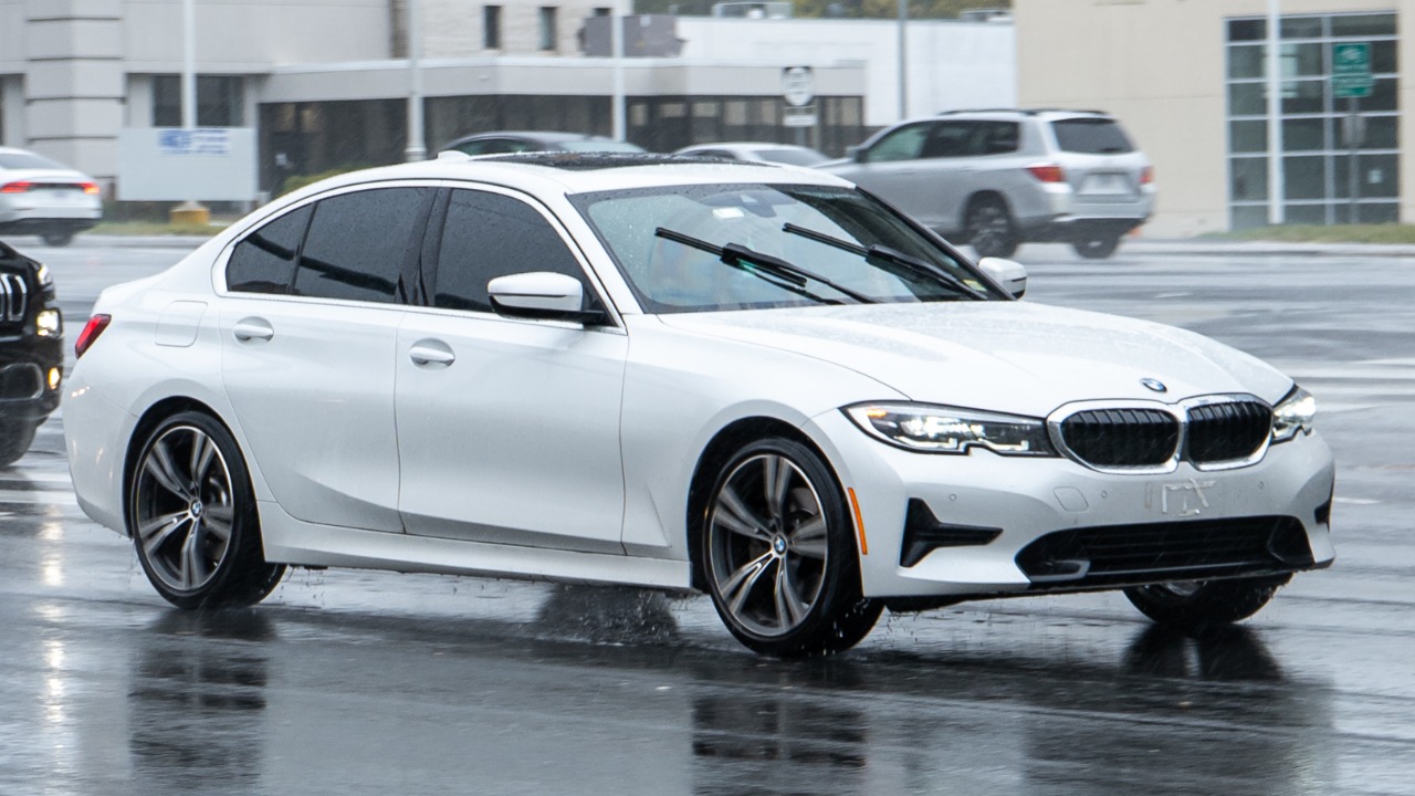 BMW 330i (G20) Washington DC Metro Area, USA (3).jpg