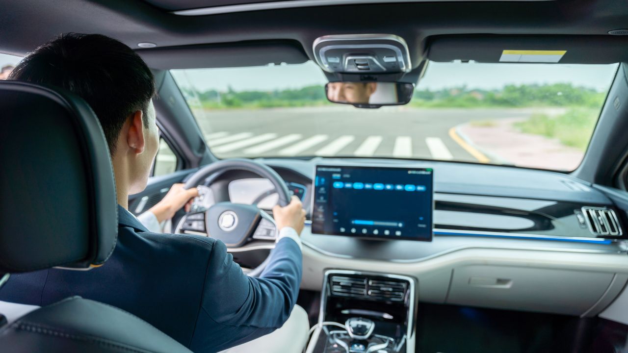 EV vs. Hybrid cost savings compared