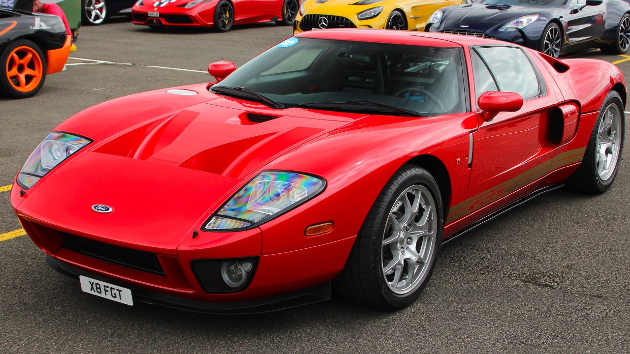 Paul Walker’s old Ford GT hammers for $634K — nostalgia isn’t cheap