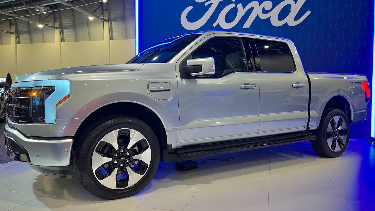 Ford pulls the plug on the F-150 Lightning and pivots to hybrids