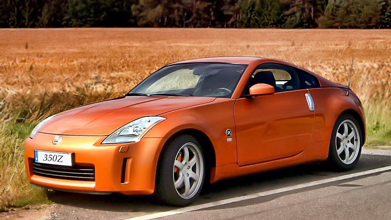 Why the 2008 Nissan 350Z stayed pure while others grew soft