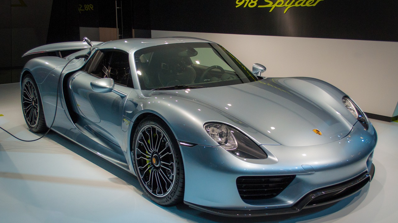 The 2014 Porsche 918 Spyder delivered hybrid performance without losing character