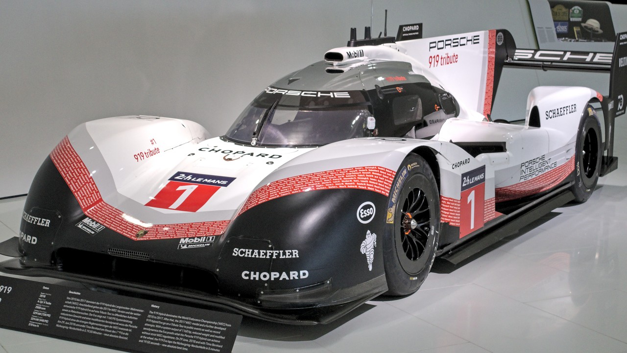 Cars that set Nürburgring lap times on fire