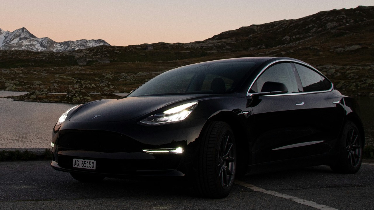 The car features that will disappear by 2026 (and what replaces them)