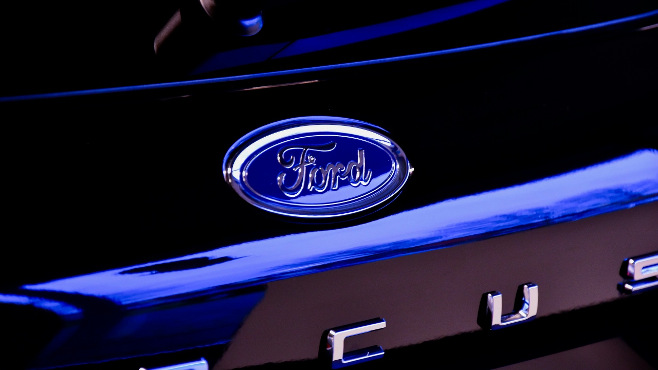 Ford blasts Congress on car costs, points finger at Tesla