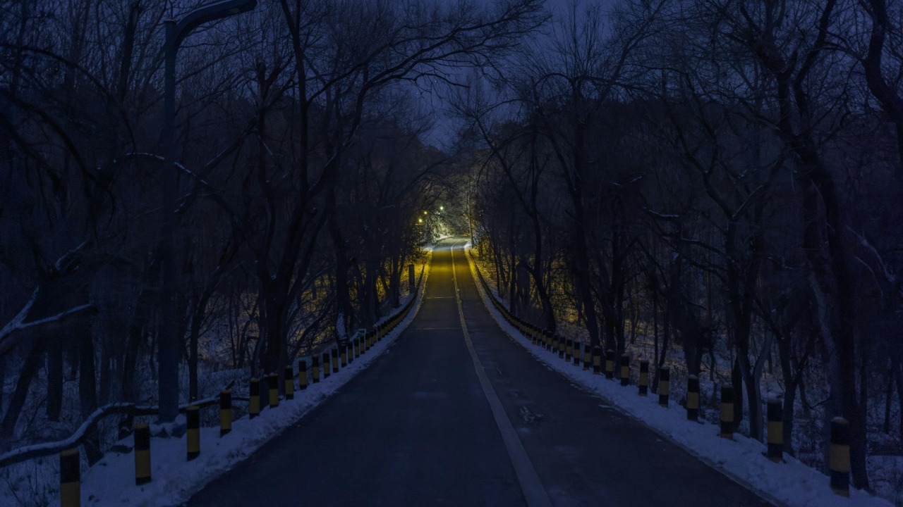 The U.S. roads even seasoned truckers avoid at night