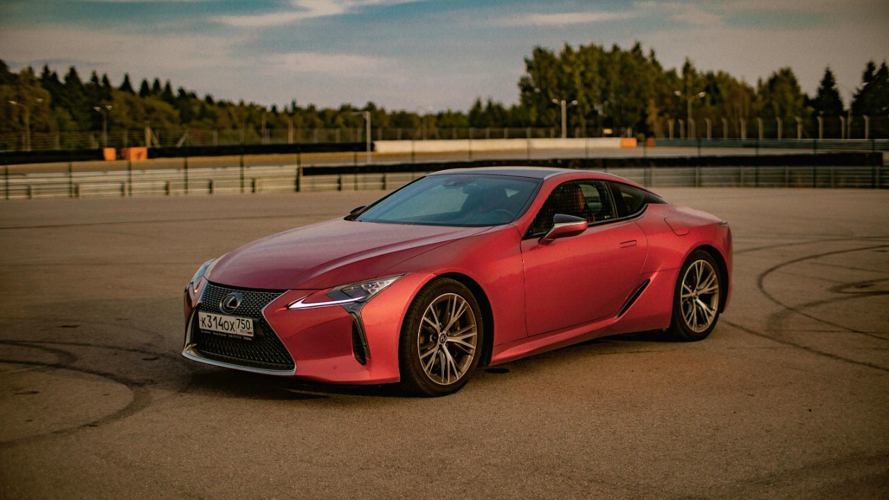 Why the Lexus LFA sounds like it escaped a concert hall