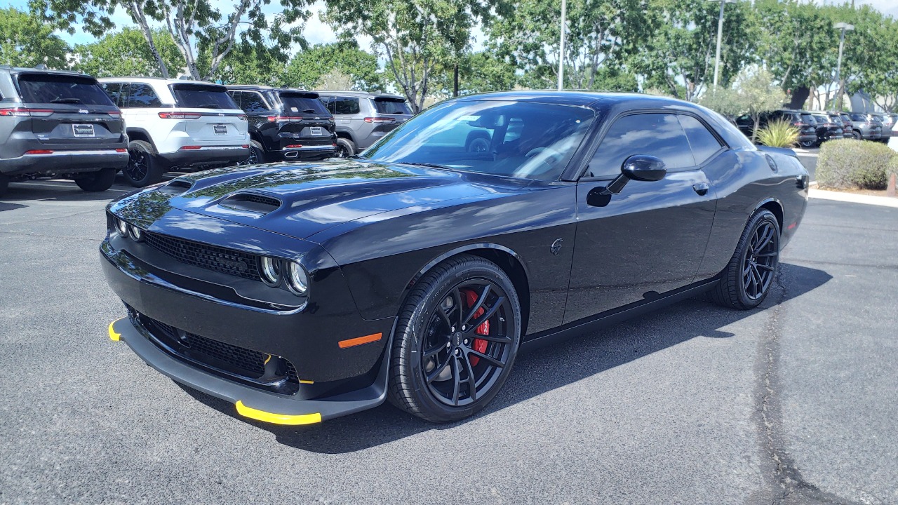 The Hellcat Challenger that laughs at your tire budget