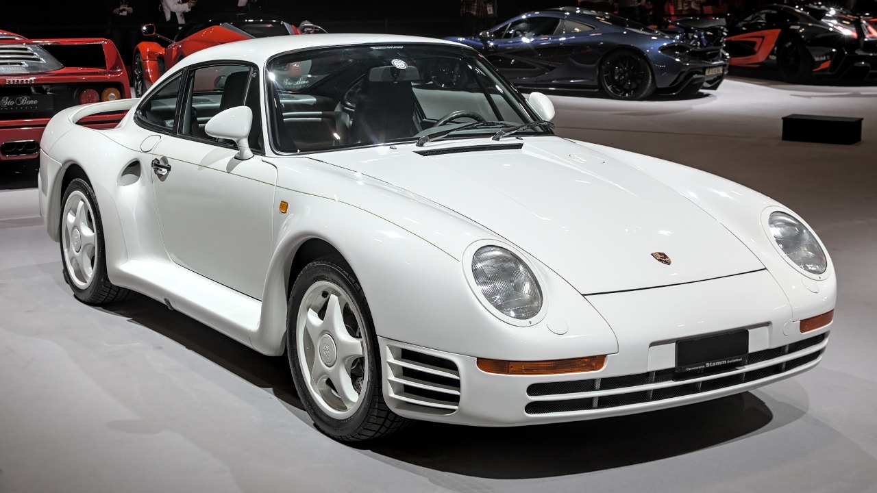 The Porsche 959 tech leap that stunned the entire world