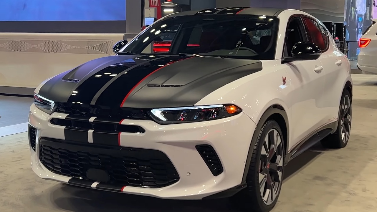 Why deal hunters are fleeing the last Dodge Hornets at the worst possible moment