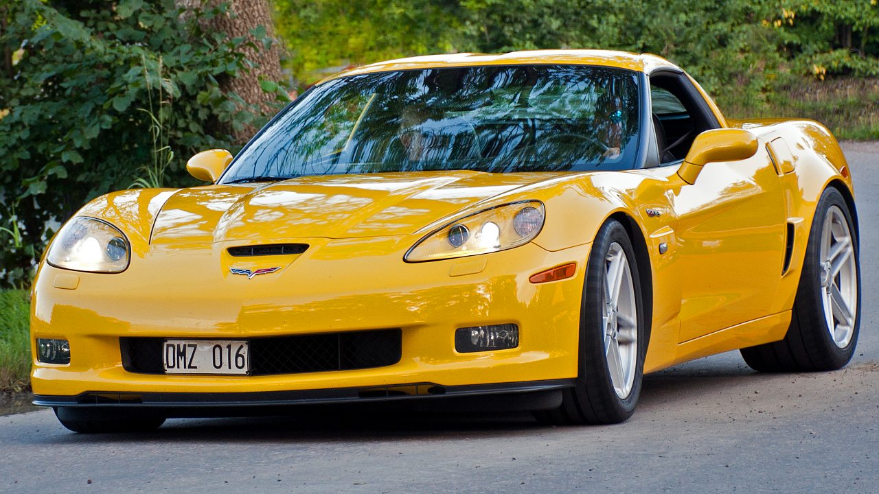 Corvette buyers regain access to factory engine build experience