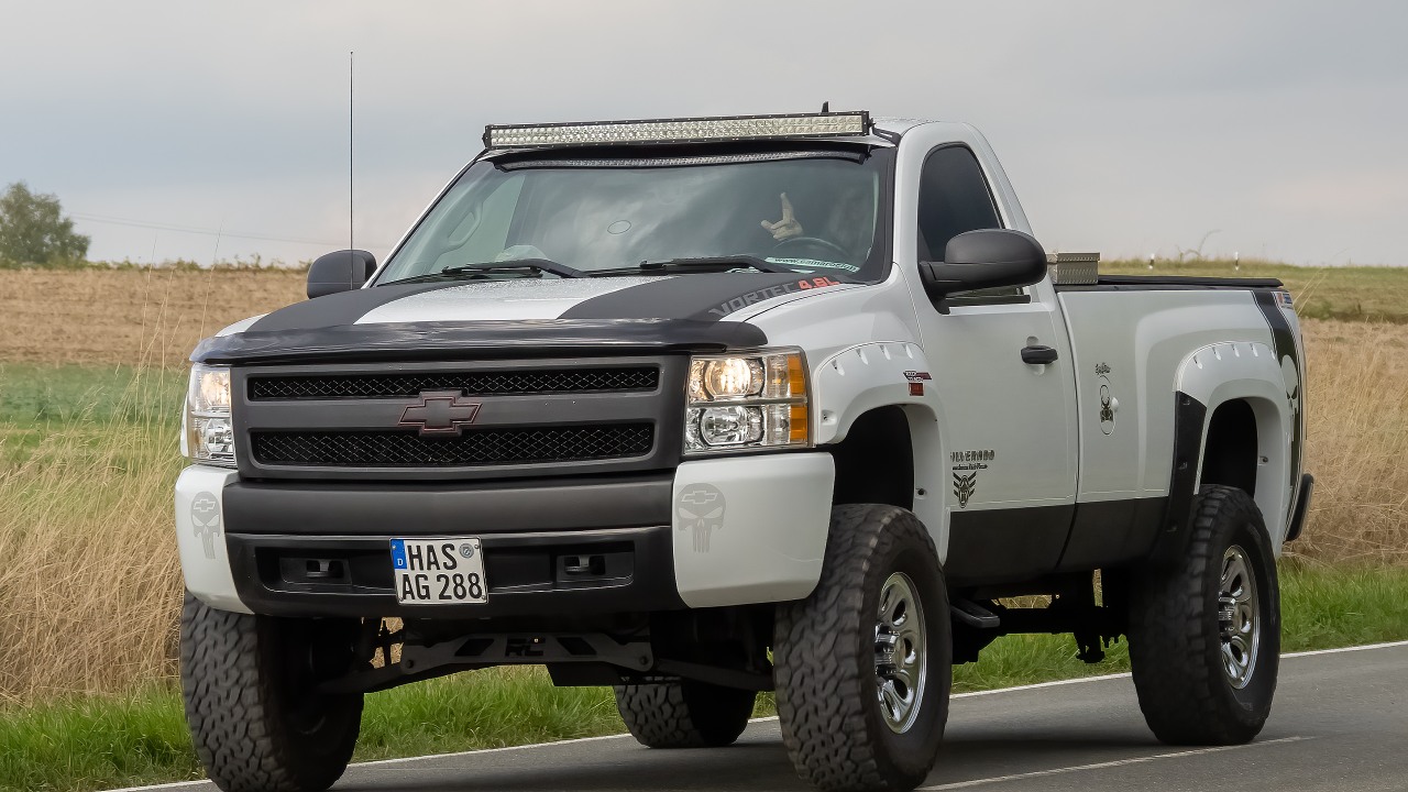 NHTSA targets ~600K GM rides in shocking engine failure investigation