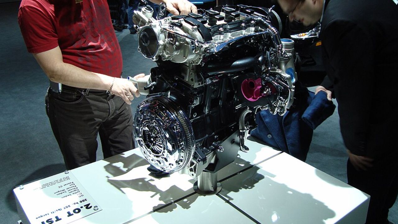 5 engines that sounded wrong on paper but perfect on the road