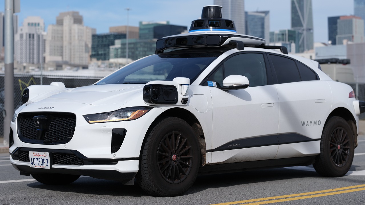 Robotaxis just entered one of the hardest driving arenas: major airports