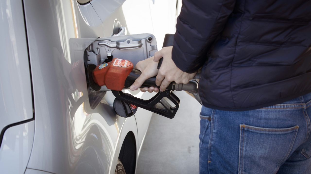 Can your Costco card really score cheaper gas overseas?