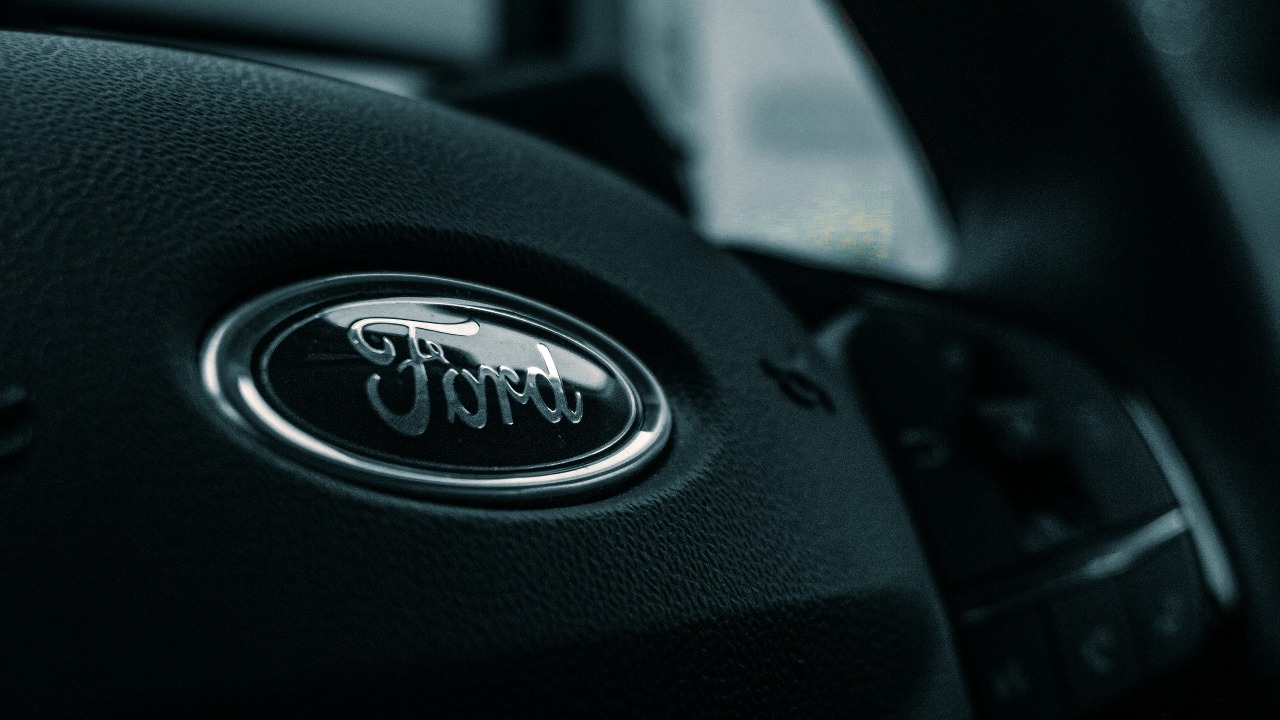 Ford sets an unwanted record as recalls pile up in 2025