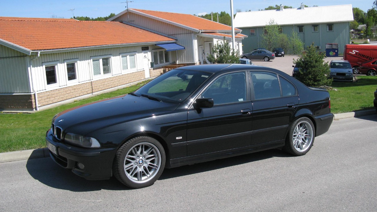 When the 1995 BMW M5 quietly set benchmarks