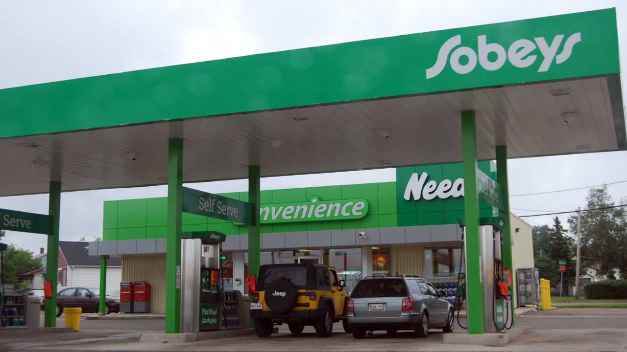 New gas station law sparks $5,000 tickets, empty pumps, and chaos