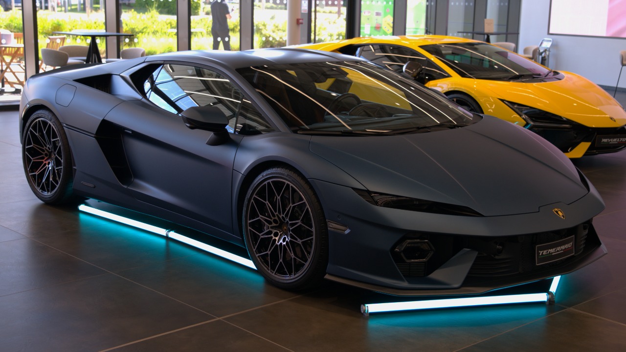 Lamborghini shatters 2025 sales record yet again